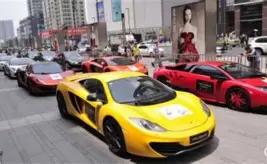 王杨探讨,黄金价格能,否突破,博业体育平台,博业体育官方网站,博业体育登录入口,博业体育app下载